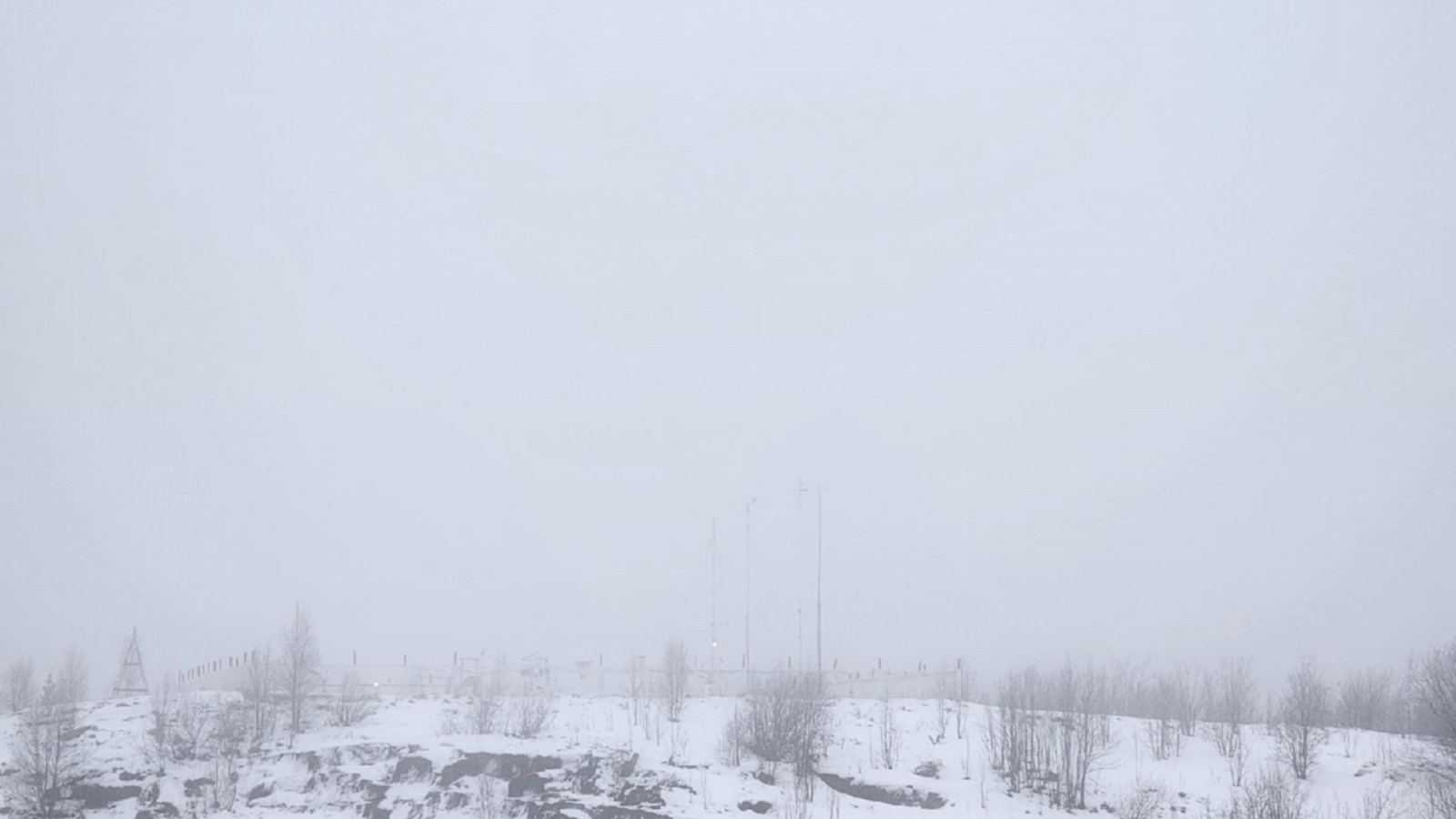 На Мурманск опустился туман