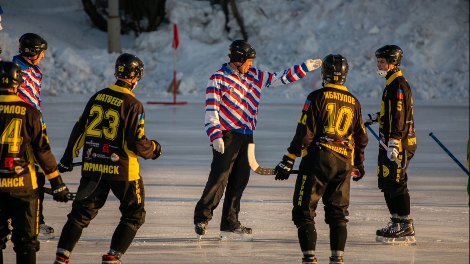 Мурманские хоккеисты сыграют против «Волги» из Ульяновска