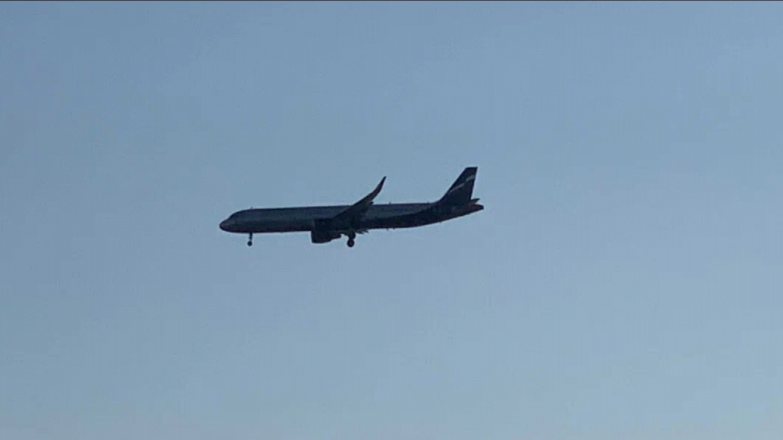 Самолет Москва - Мурманск ушёл на запасной аэродром