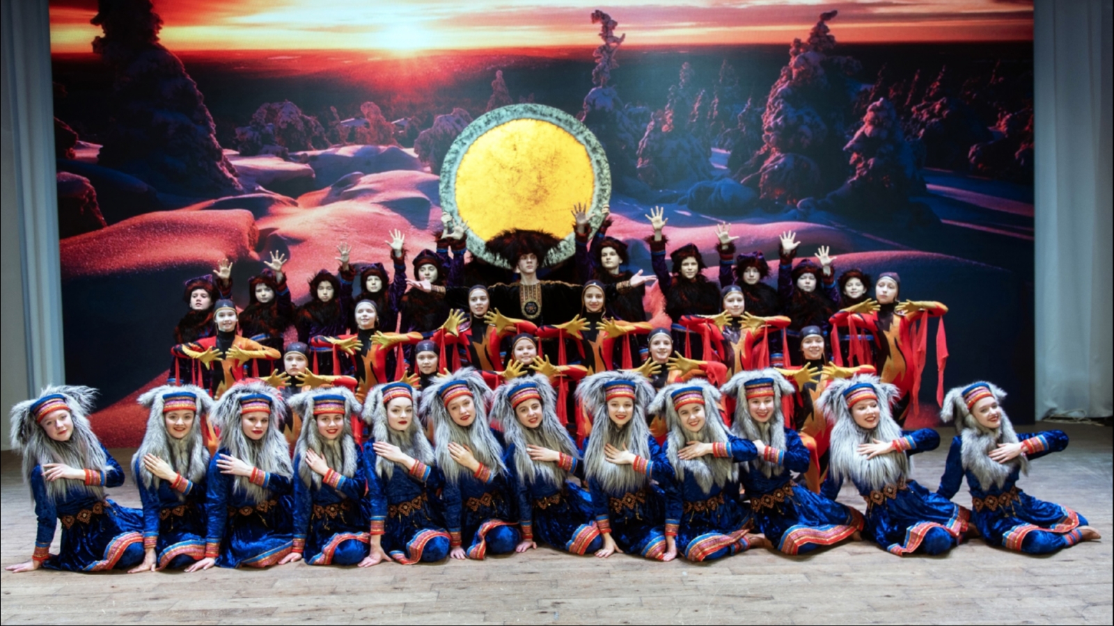 13 побед: Мурманский ансамбль взял Гран-при на международном конкурсе танцев