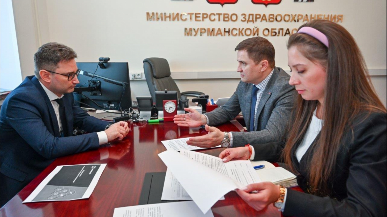 Министр здравоохранения Панычев и глава Кольской ГМК договорились повысить доступность медицинских услуг
