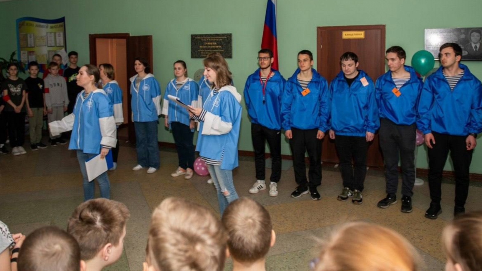 В Мурманске открылись 15 детских лагерей