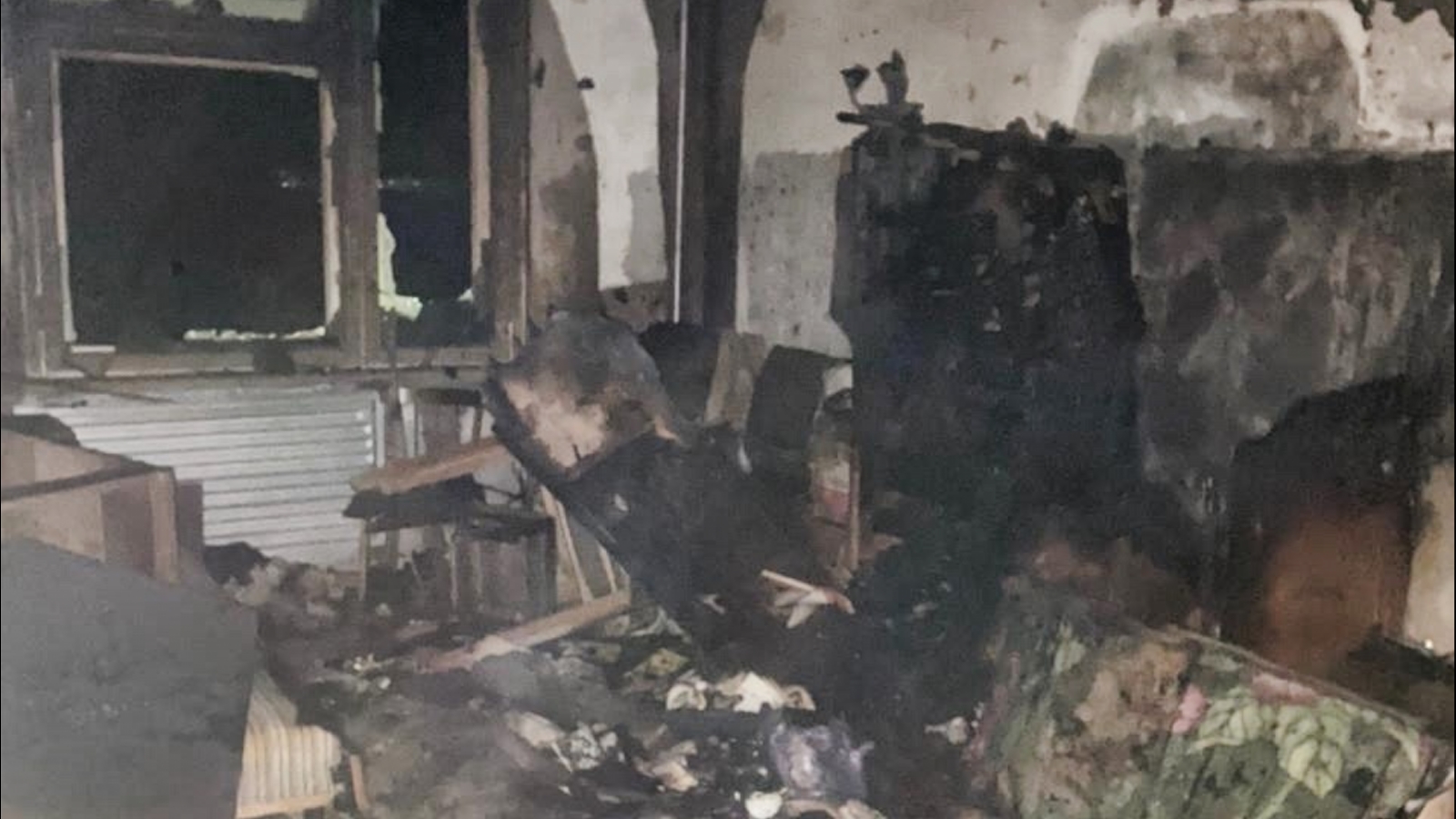 Из горящей девятиэтажки в Кандалакше спасли пять человек