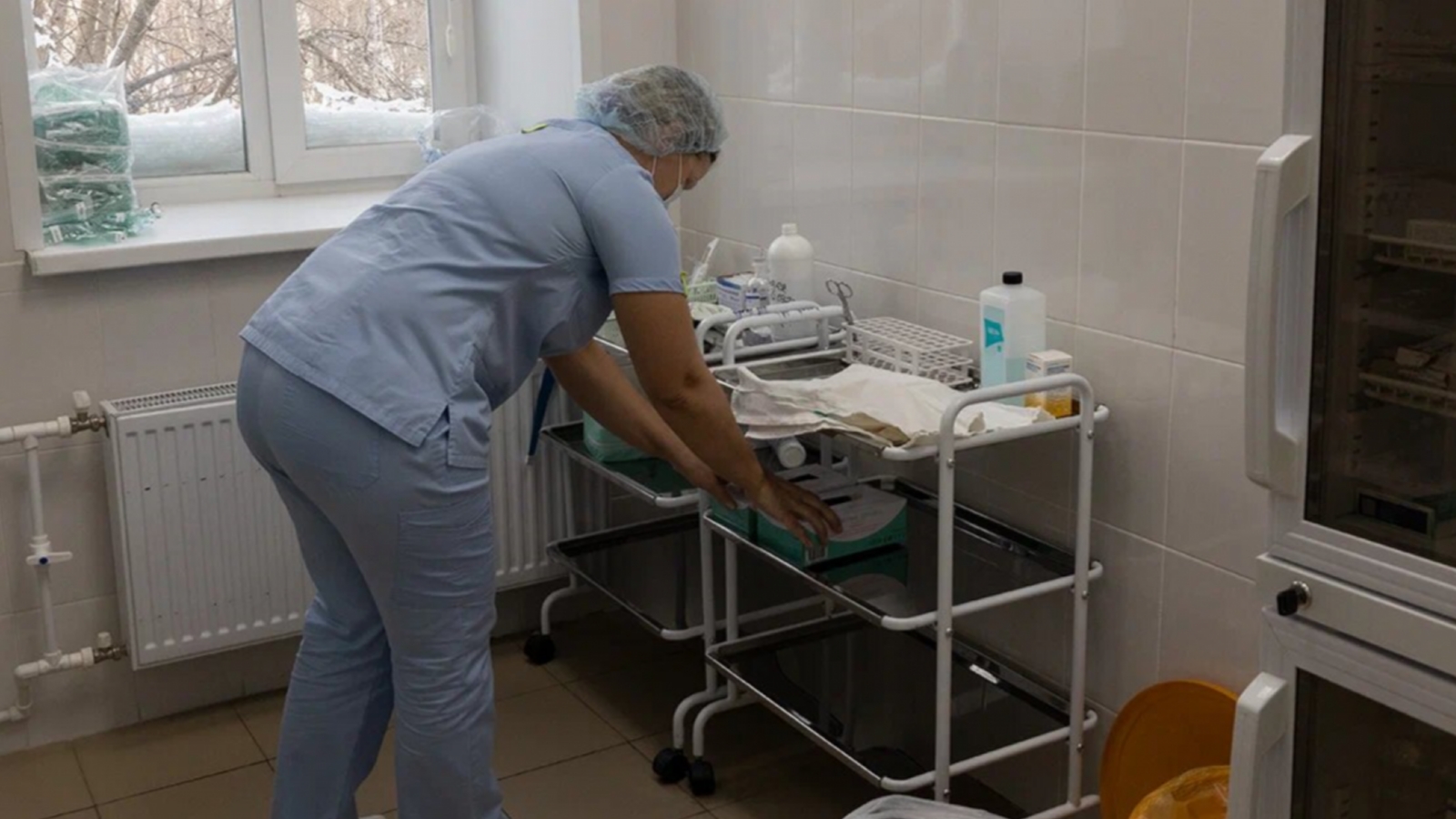 За неделю госпитализировали 45 жителей Заполярья с ковидом