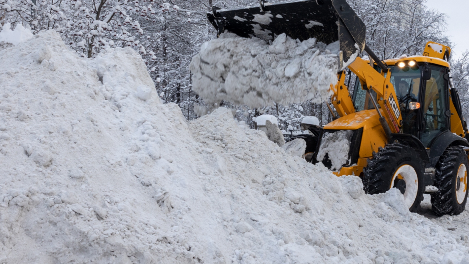 На уборку снега в Островном направят 15 млн