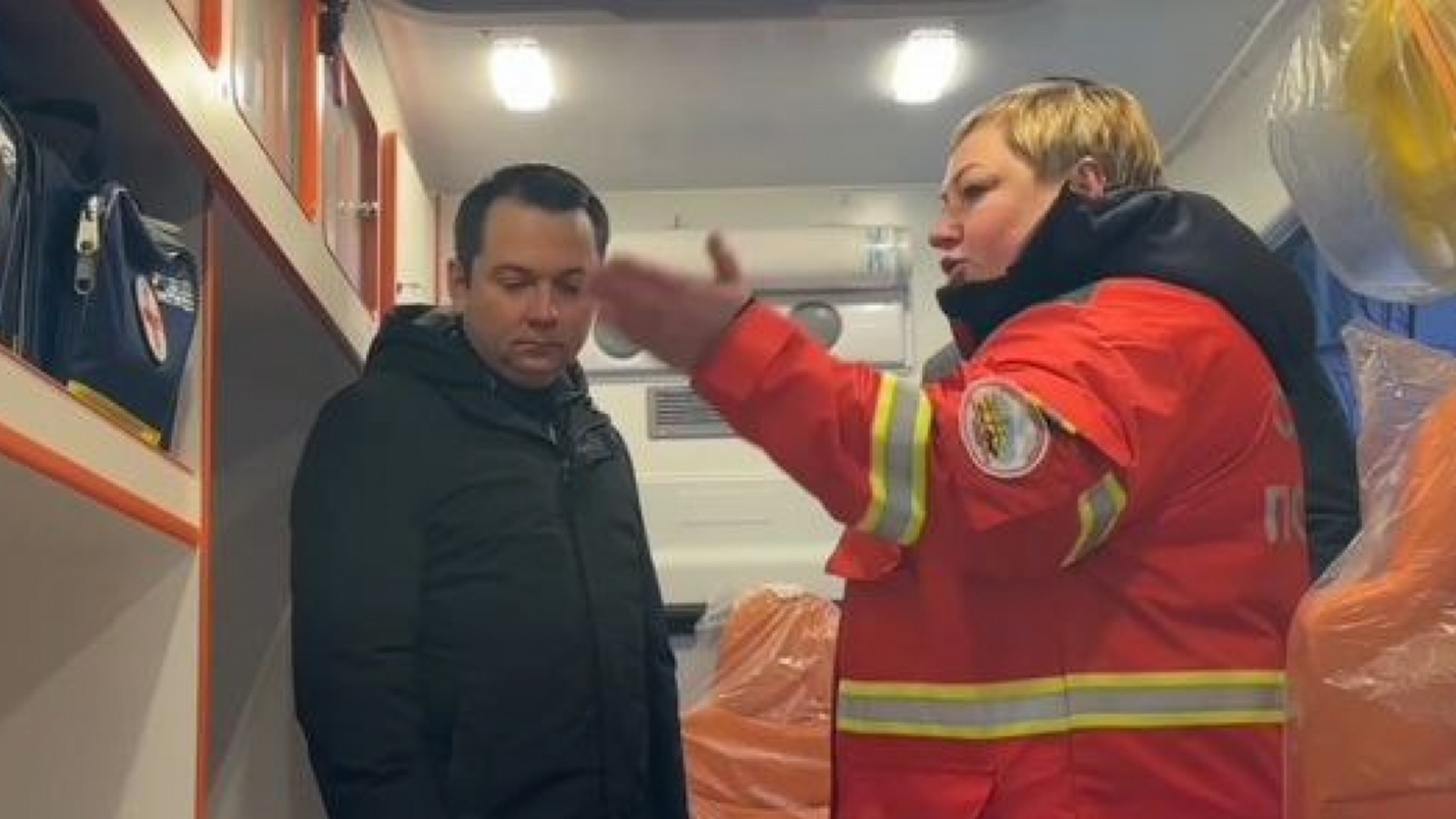 Станция скорой помощи в Мурманске получила новые машины [видео]