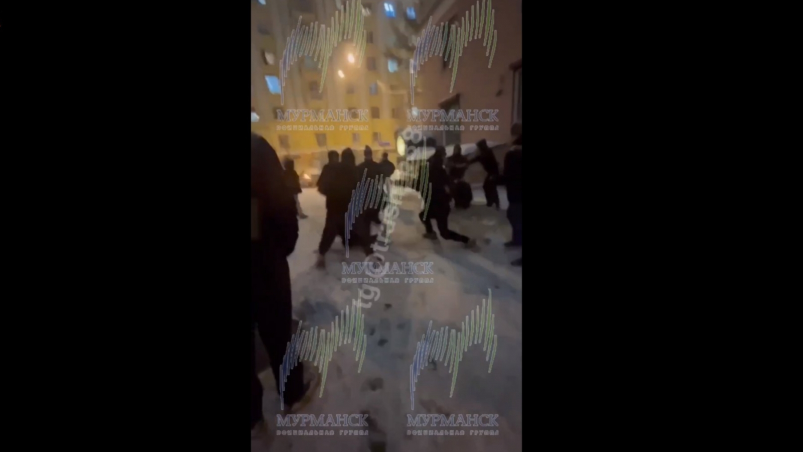 Telegram: Возле ночного клуба в Мурманске произошла массовая драка [видео]