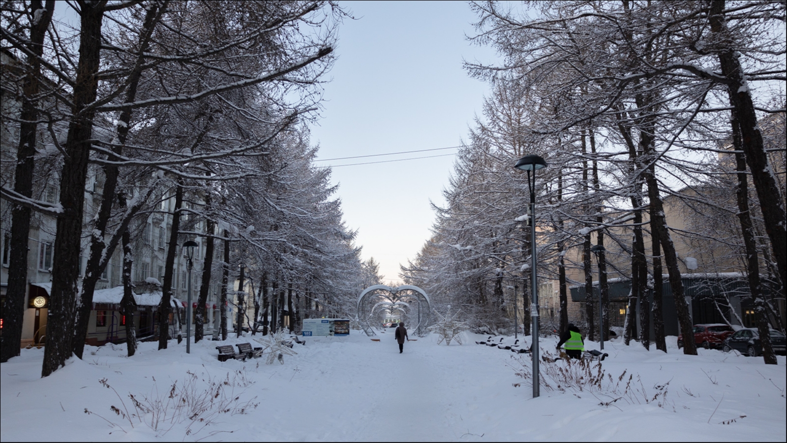 Первый день Нового года: Мороз в безлюдном городе