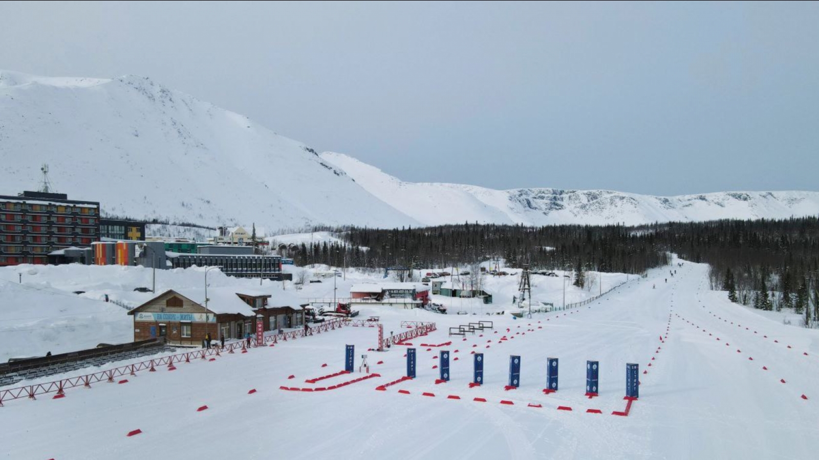 Лыжный комплекс в Кировске закрыли почти на неделю