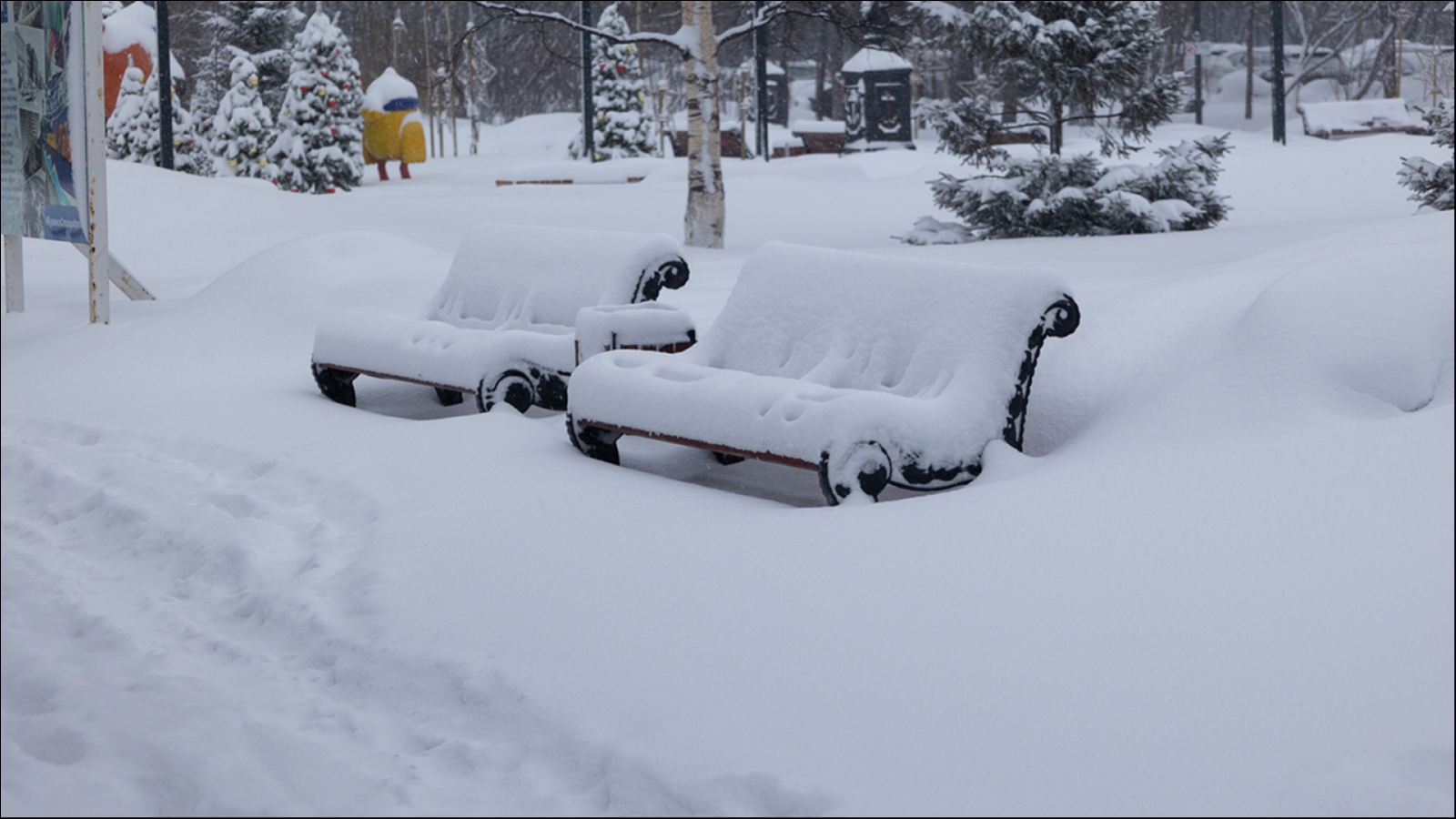 Циклон из Скандинавии принёс снег в Мурманскую область