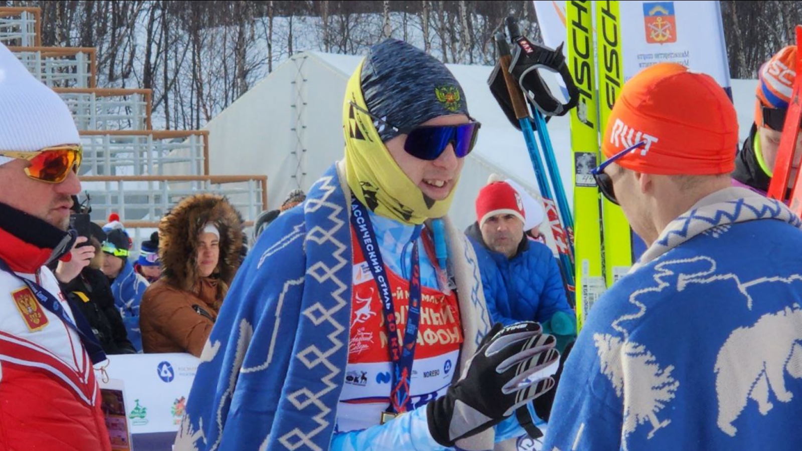 Занявшего третье место на Мурманском лыжном марафоне северянина отстранили