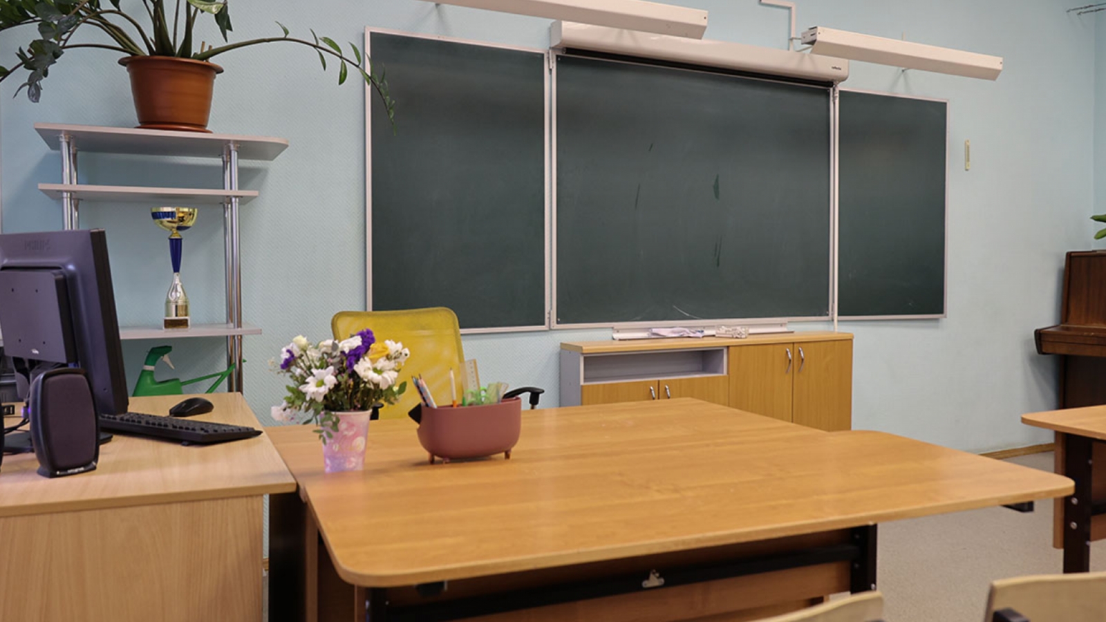 В Мурманске из-за выборов закроют школы и детские сады