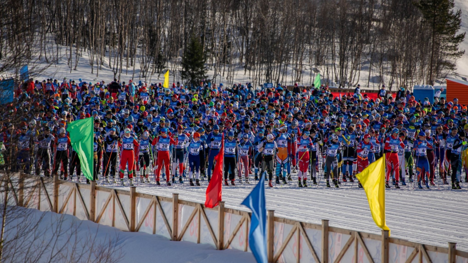 Праздник севера 2024 мурманск открытие. Праздник севера Мурманск. Мурманский лыжный марафон. Лыжные гонки Олимпийские игры.