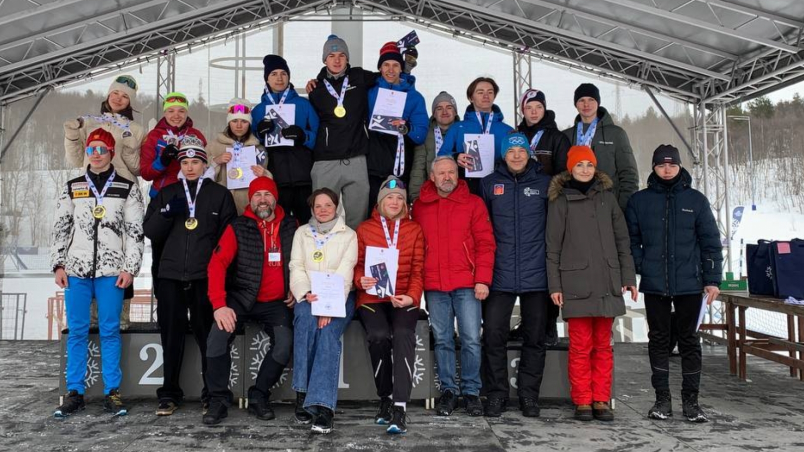 Мурманчане победили в спринте на лыжном марафоне