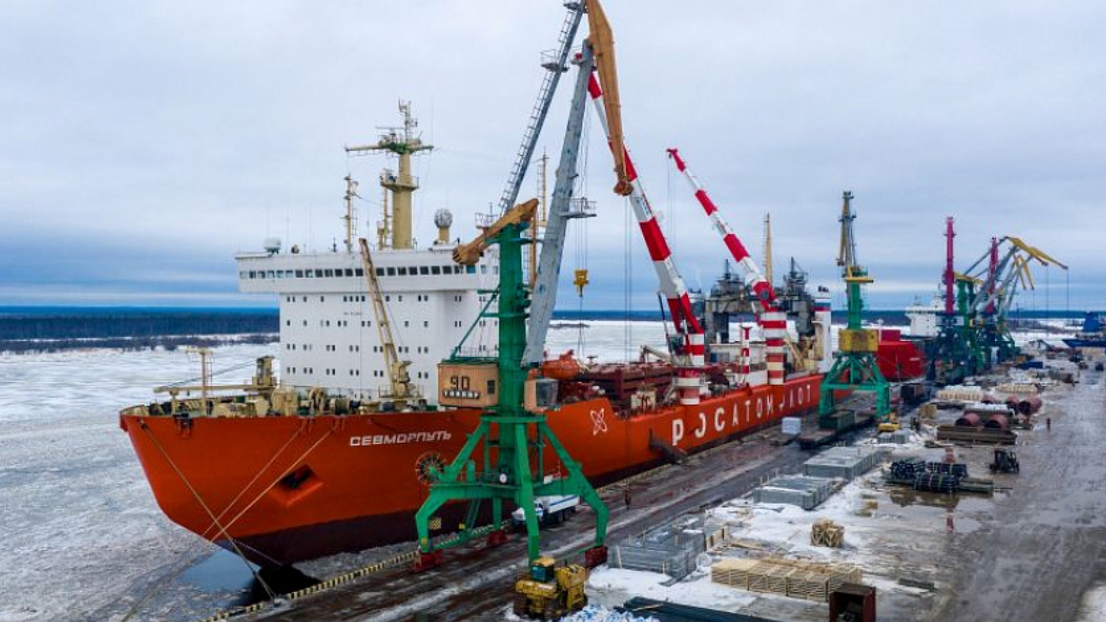 Порту Архангельска разрешили переваливать удобрения на экспорт