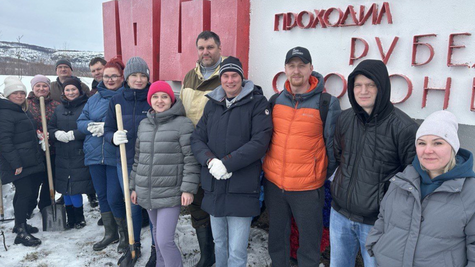 На субботниках в Мурманской области очистили 13 млн квадратных метров территорий