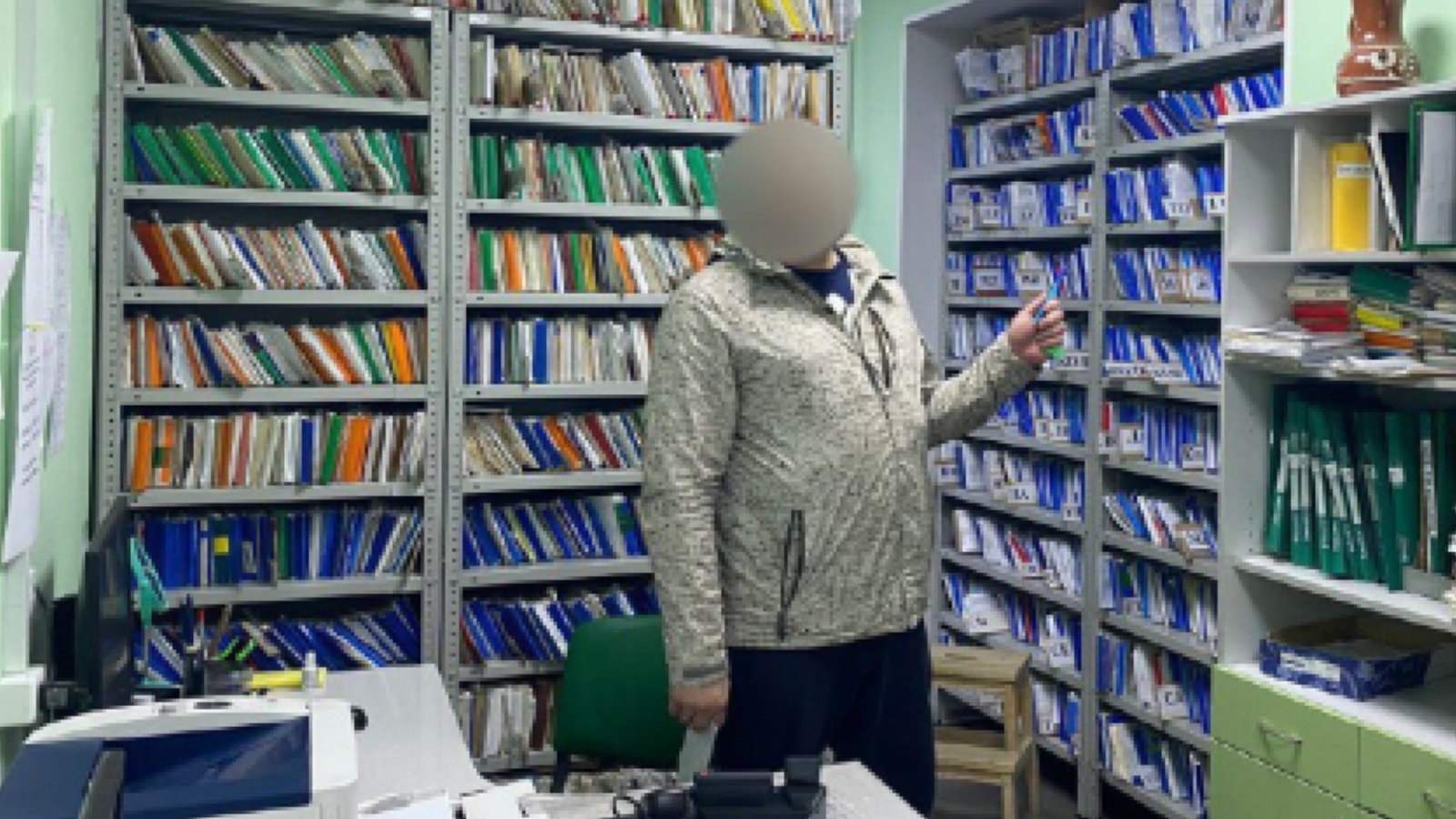 Фельдшеру из Кировска грозит срок за фиктивные больничные