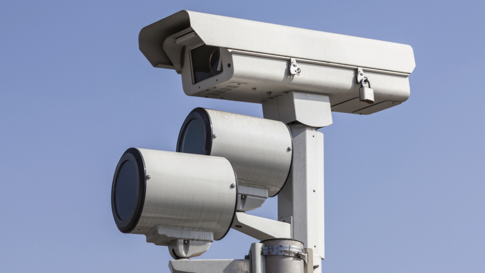 Новые правила работы дорожных камер заработают 1 сентября