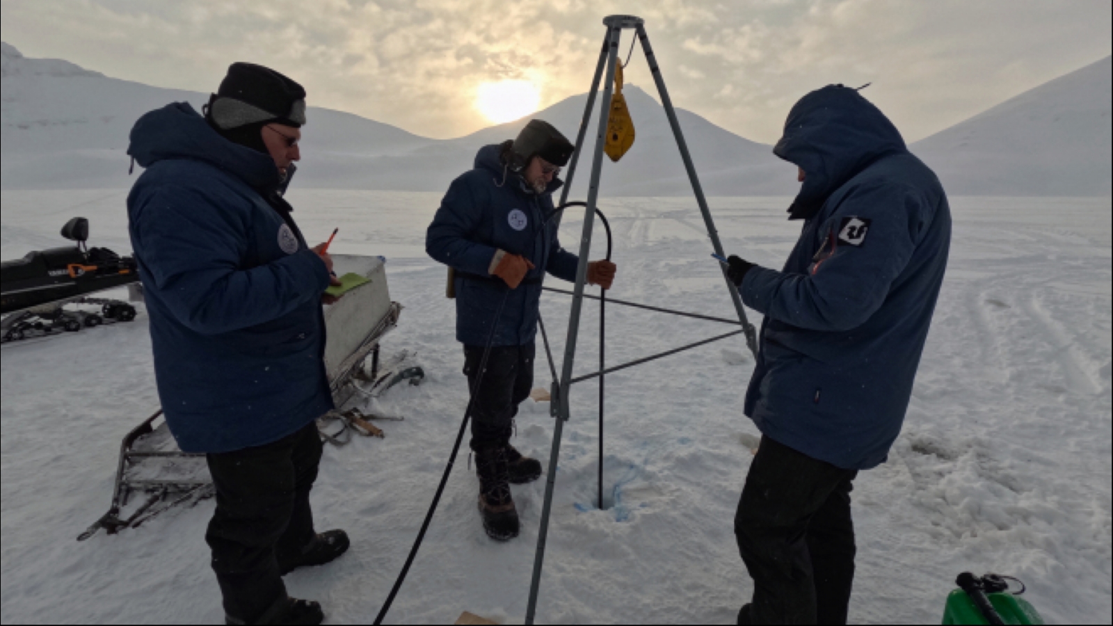 Учёные впервые пробурили ледники на Шпицбергене