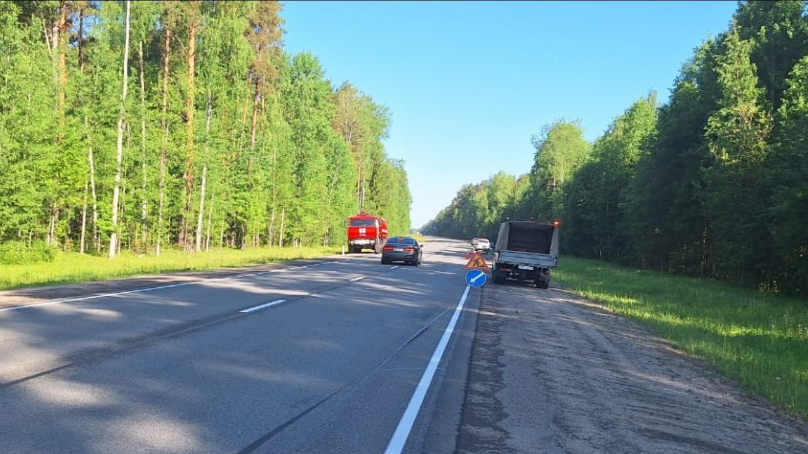 Ехавший в сторону Мурманска мотоциклист столкнулся в Audi на трассе в Карелии
