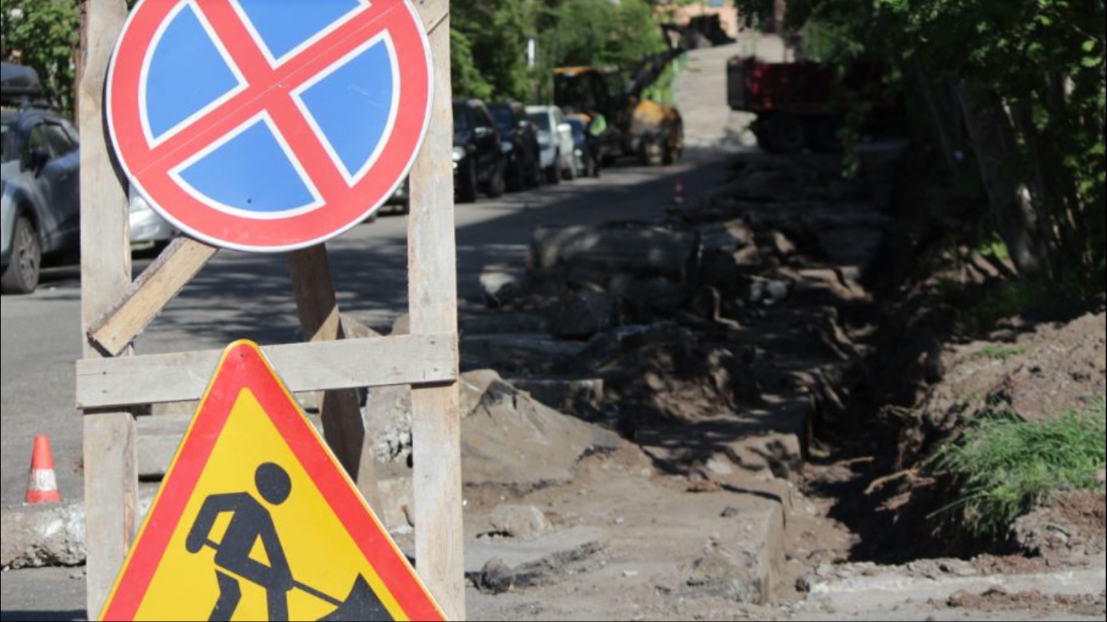 В Мурманске потратят 200 млн на ямочный ремонт дворов и дворовых проездов
