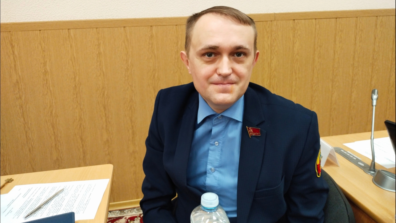 Думский переворот: Пока один глава фракции КПРФ в отпуске, второй созывает журналистов