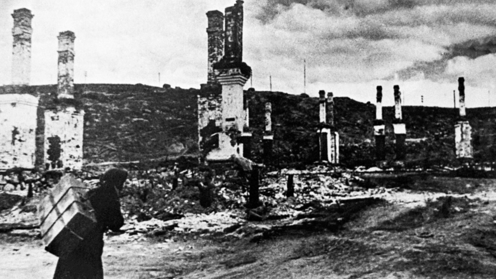 18 июня 1942 года Мурманск был почти полностью сожжён