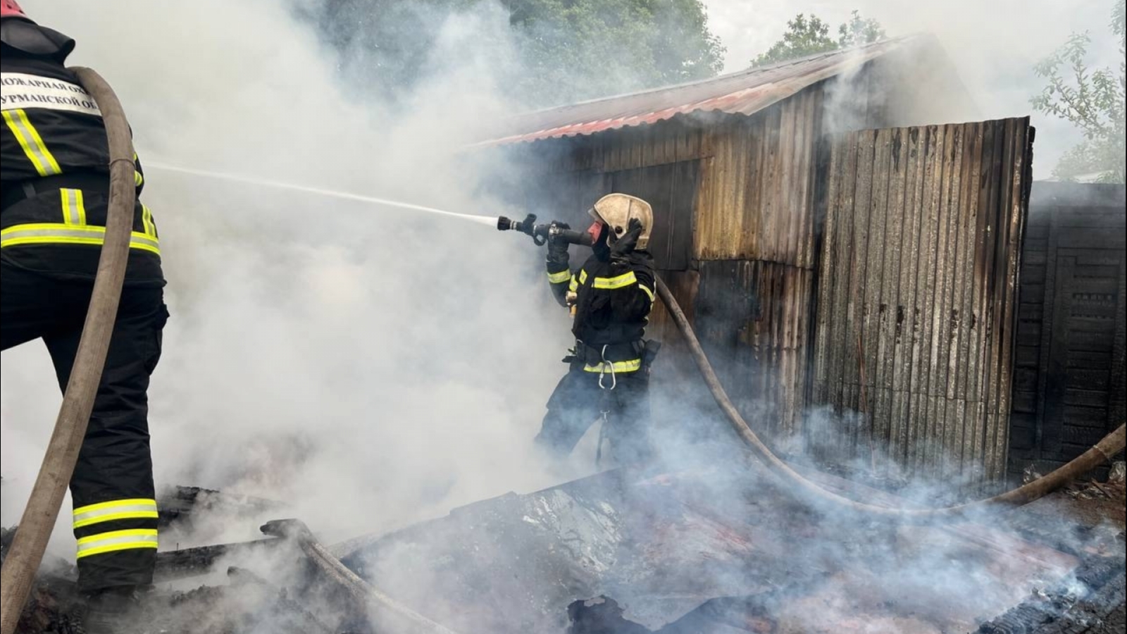 В Апатитах потушили пожар в районе Полярной опытной станции