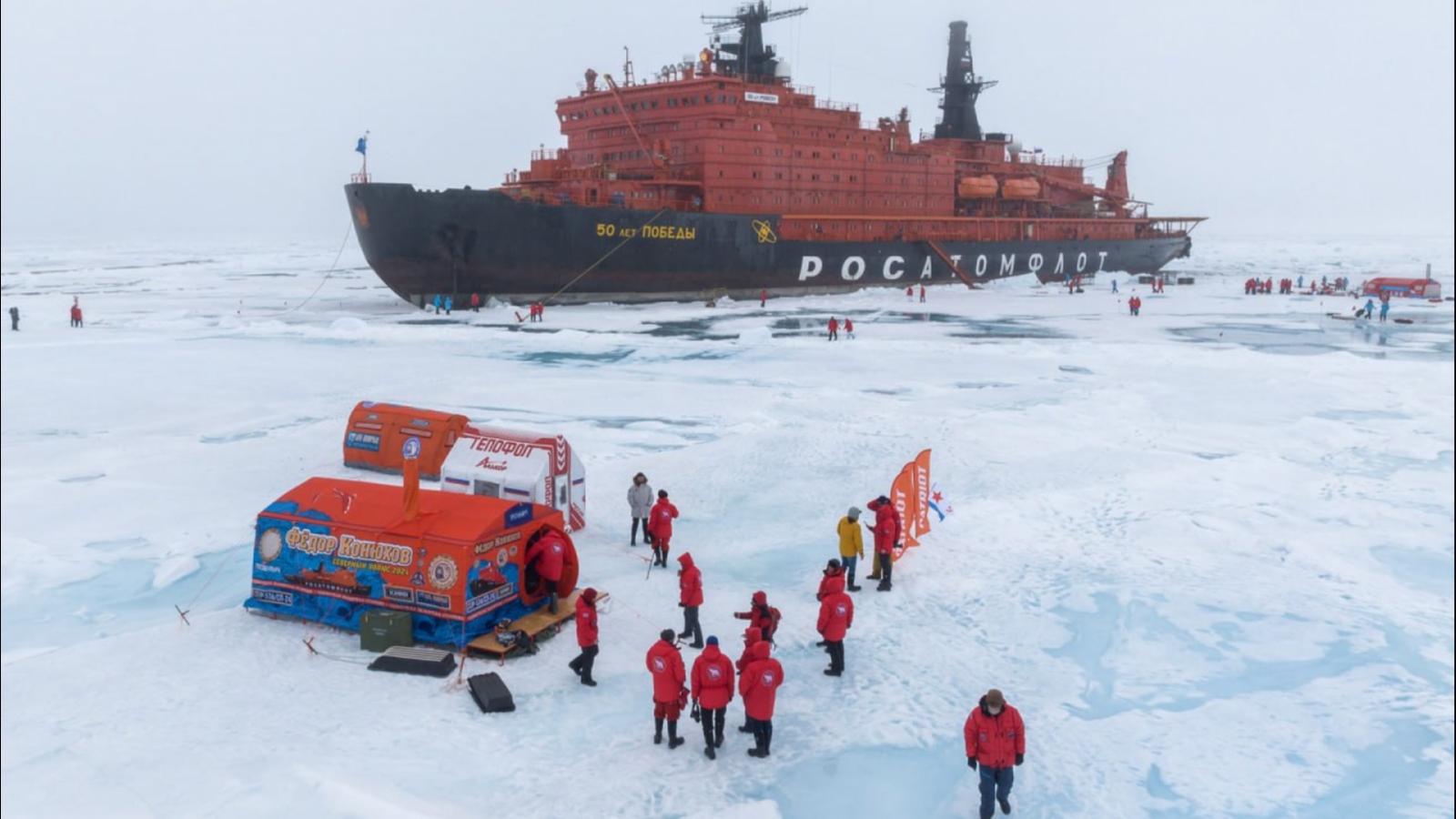 Конюхова оставили на льдине в районе Северного полюса слушать тишину