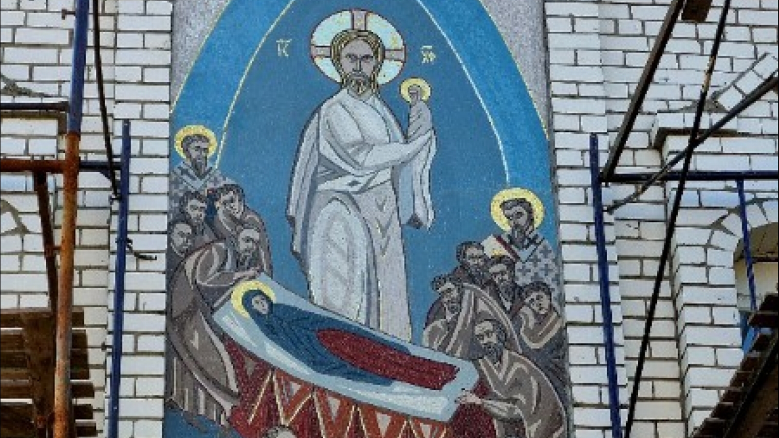 На ковдорском храме появилась мозаичная икона