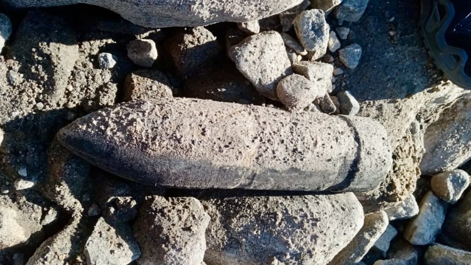 В Мурманске обнаружили снаряд во время земляных работ
